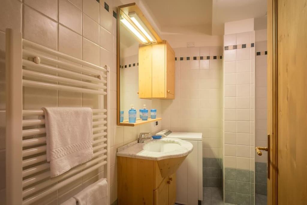 Cozy Apartment Near Cortina San Vito di Cadore Bagian luar foto